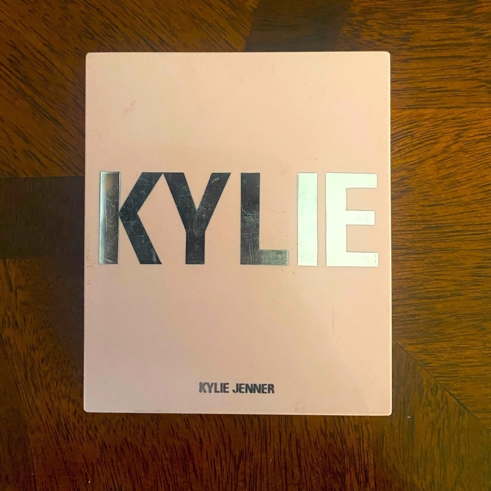 Kylie Cosmetics Kylighter In Quartz